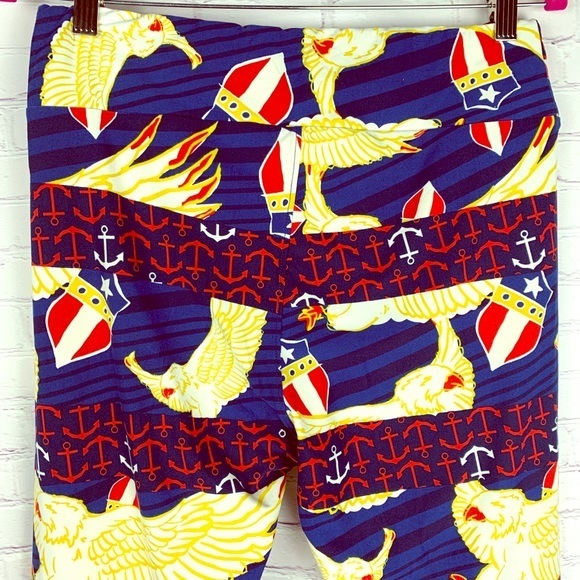 ⚓️LIMITED Americana SOFT Tall & Curvy Leggings - Picture 1 of 8
